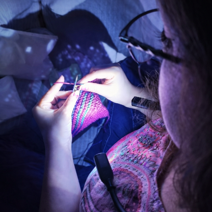 Lumos Knitting Light – Portable LED Craft Light 💡